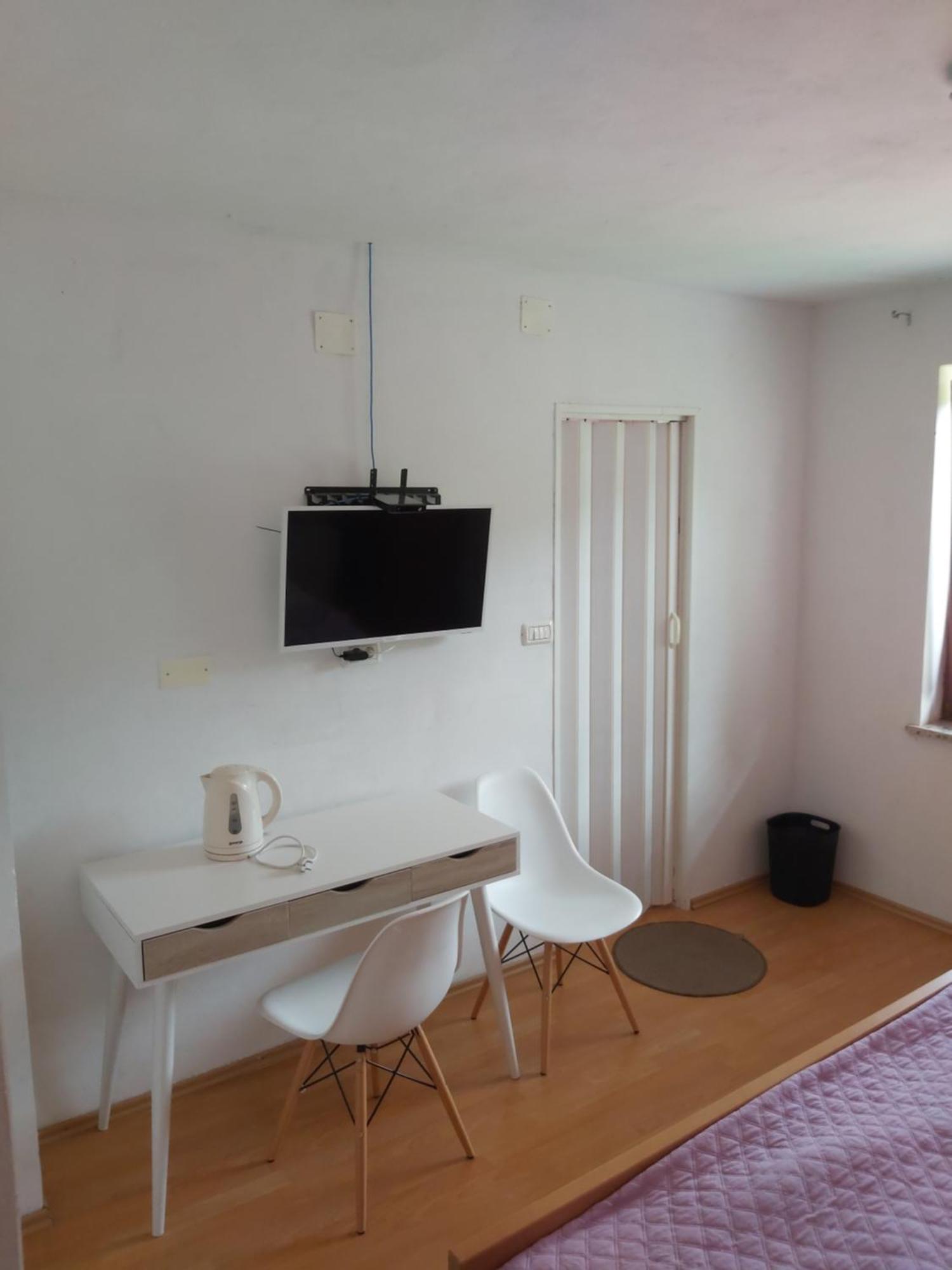 Rooms Zagon Postojna Eksteriør bilde